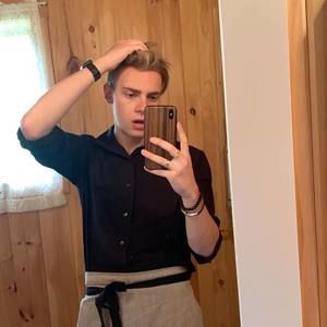 Meet your Posher, Brandon